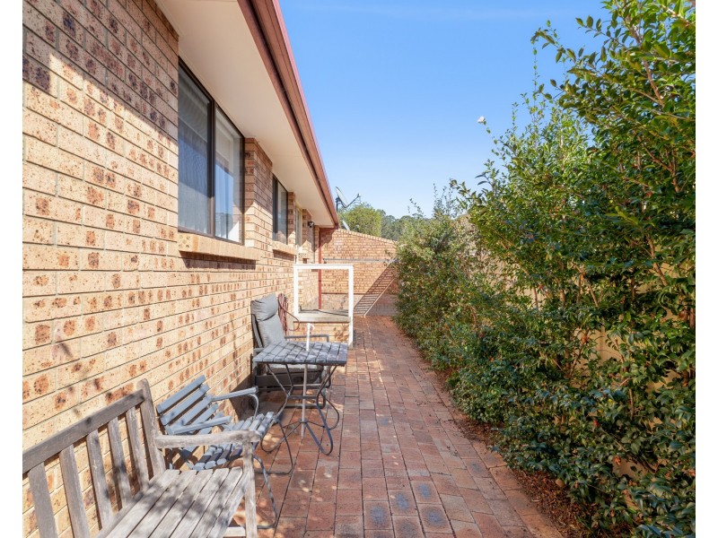 4/11 Eric Fenning Drive, Surf Beach NSW 2536