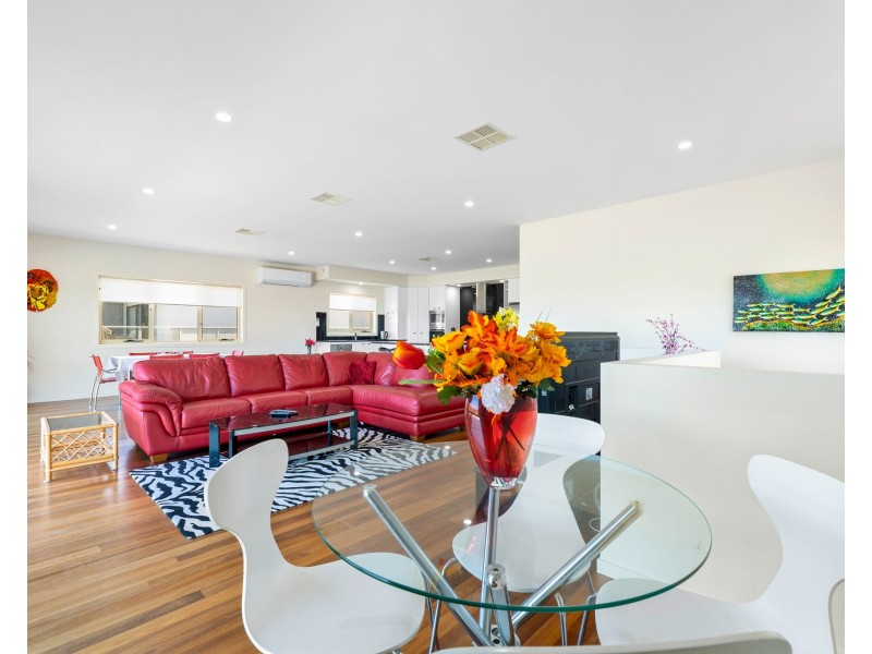 26 Tallawang Avenue, Malua Bay NSW 2536