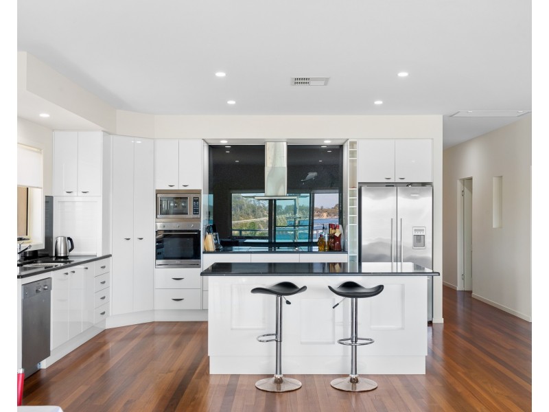 26 Tallawang Avenue, Malua Bay NSW 2536