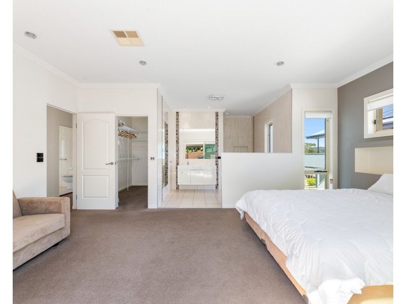 26 Tallawang Avenue, Malua Bay NSW 2536