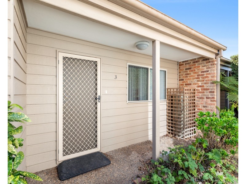 3/708-710 BEACH ROAD, Surf Beach NSW 2536