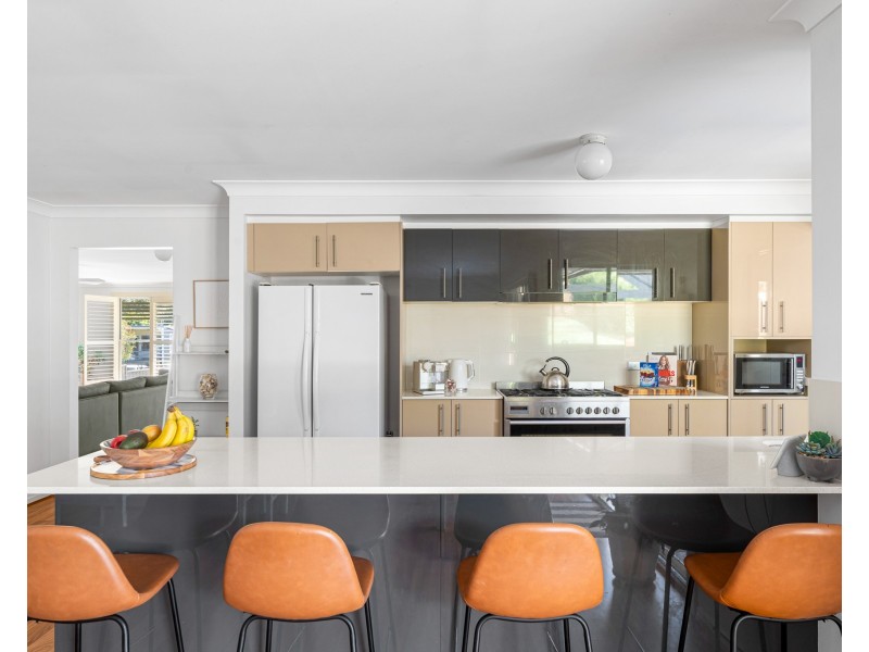 27 Yugura Street, Malua Bay NSW 2536
