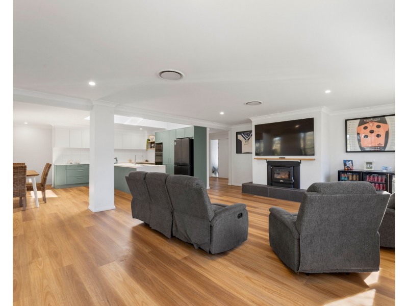 30 Peninsula Drive, North Batemans Bay NSW 2536