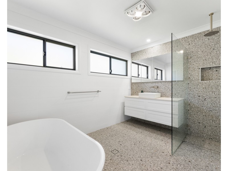 30 Peninsula Drive, North Batemans Bay NSW 2536