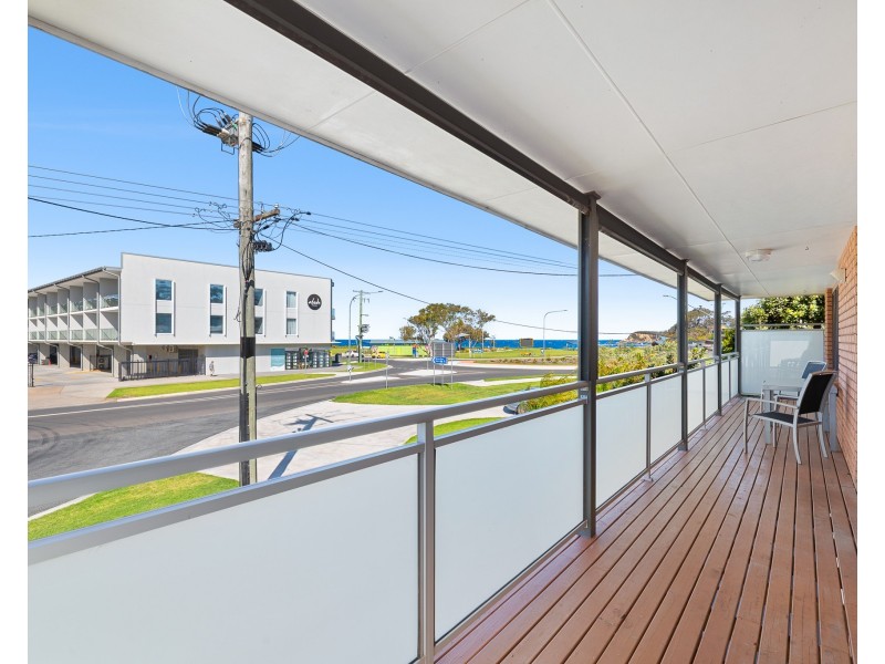 537 George Bass Drive, Malua Bay NSW 2536