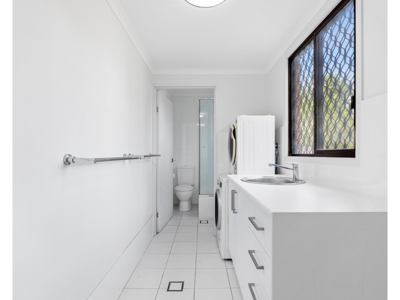 537 George Bass Drive, Malua Bay NSW 2536