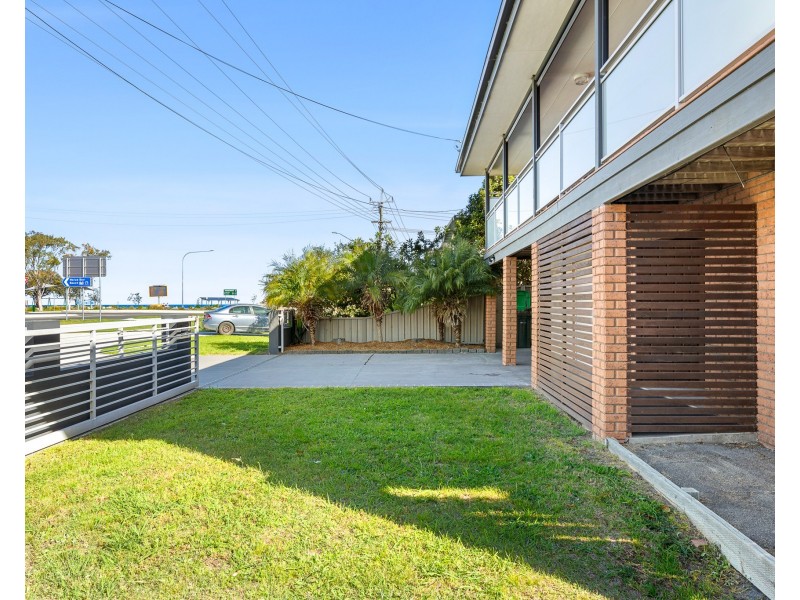537 George Bass Drive, Malua Bay NSW 2536