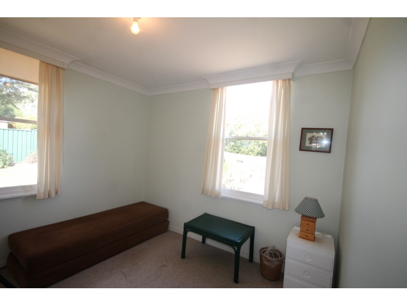 12 LANGLEY STREET, Merriwa NSW 2329