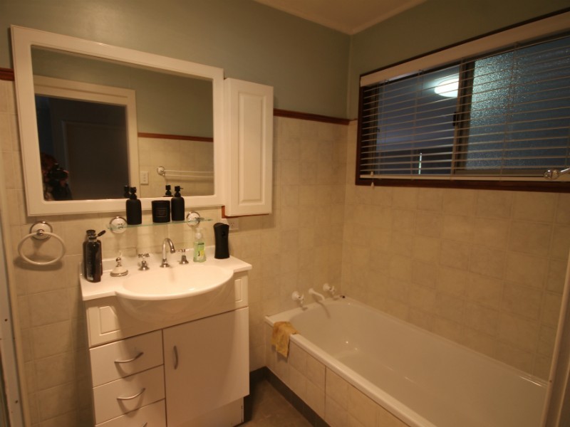 11 Elizabeth Street, Merriwa NSW 2329