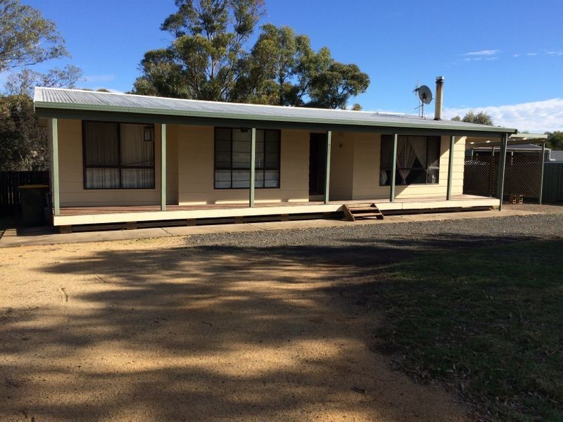 84 Vennacher Street, Merriwa NSW 2329