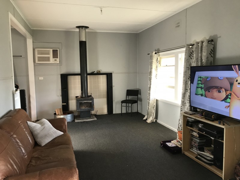 94 LAWLERS LANE, Merriwa NSW 2329