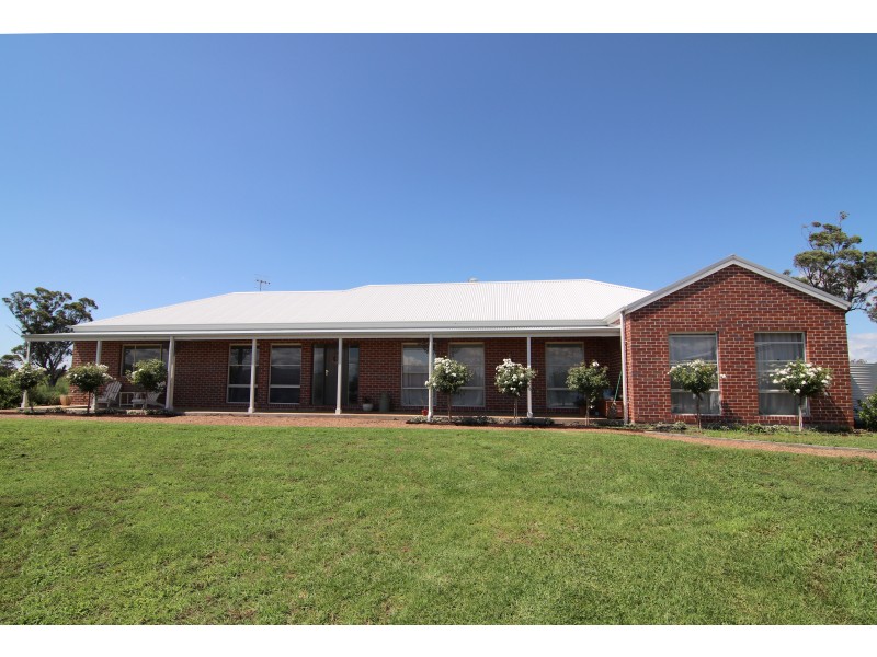 53 HALL ROAD, Merriwa NSW 2329