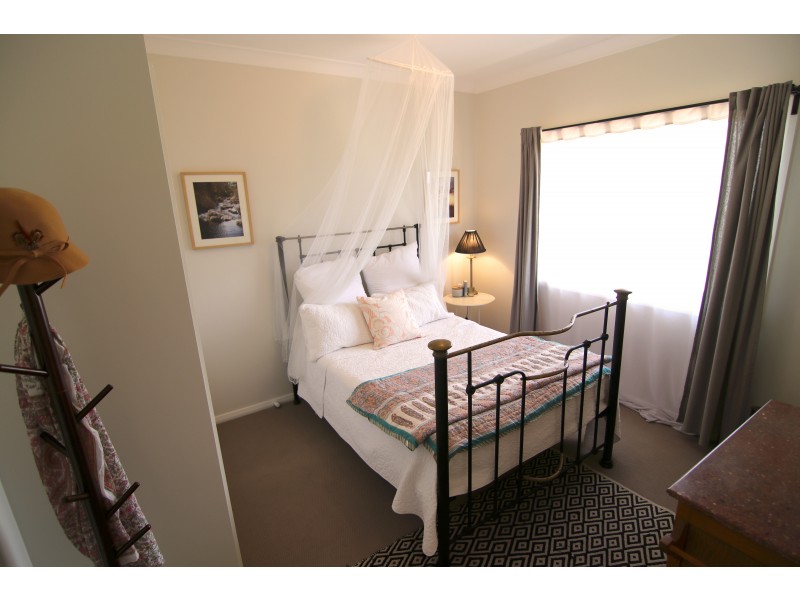 53 HALL ROAD, Merriwa NSW 2329