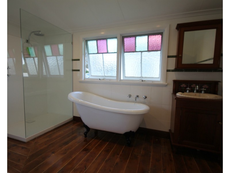 2 Gooch Street, Merriwa NSW 2329