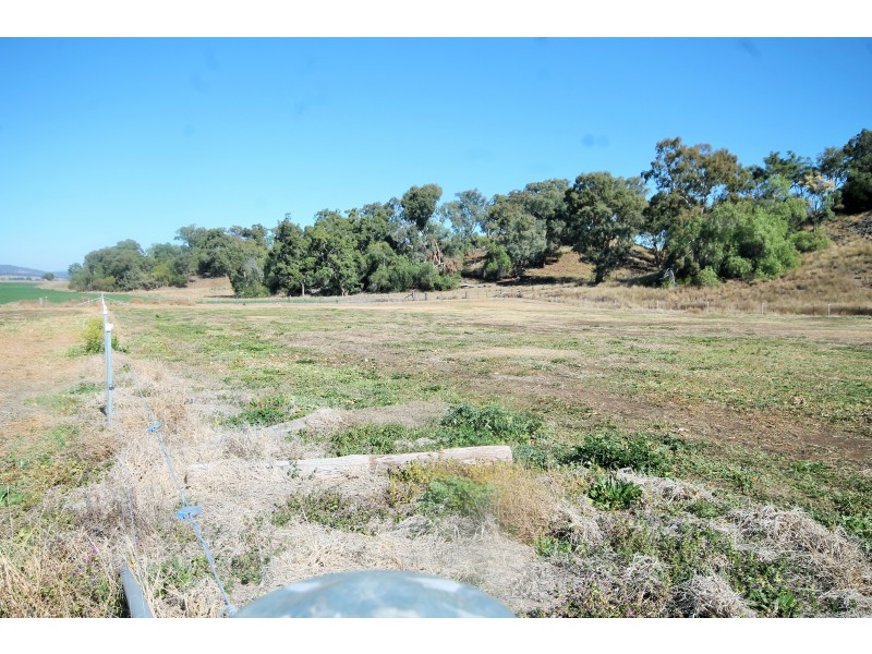 ‘Sulleys’ 5199 Golden Highway, Merriwa NSW 2329