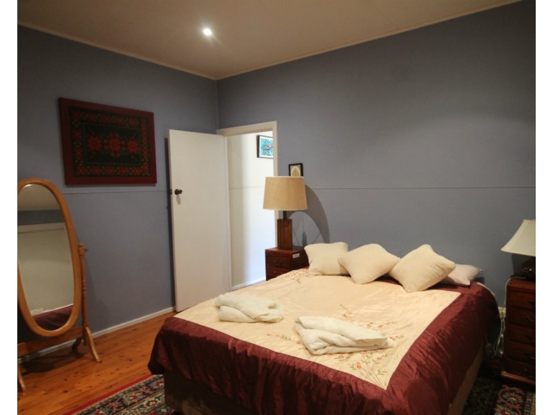 2 Elizabeth Street, Merriwa NSW 2329