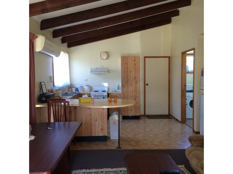 1/2/3/ 51/and 51  Blaxland Street, Merriwa NSW 2329