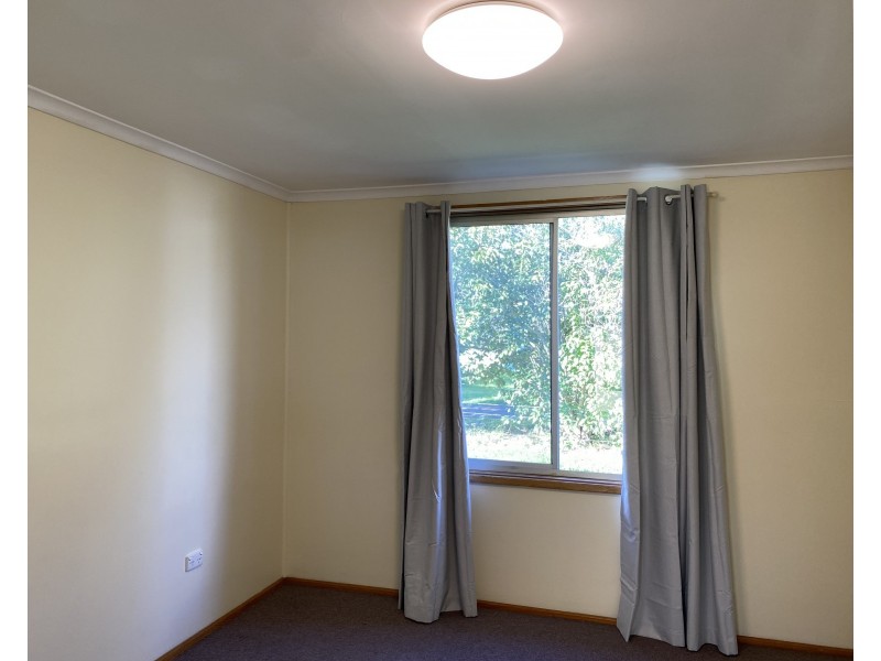 2/51 Blaxland Street, Merriwa NSW 2329