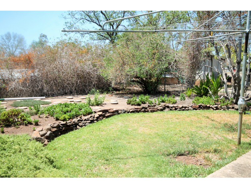 22 HALL ROAD, Merriwa NSW 2329