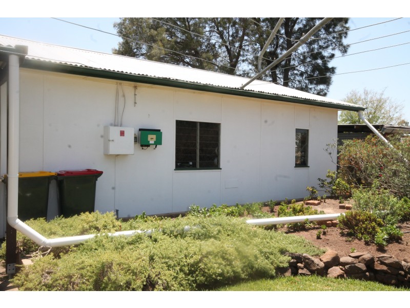 22 HALL ROAD, Merriwa NSW 2329