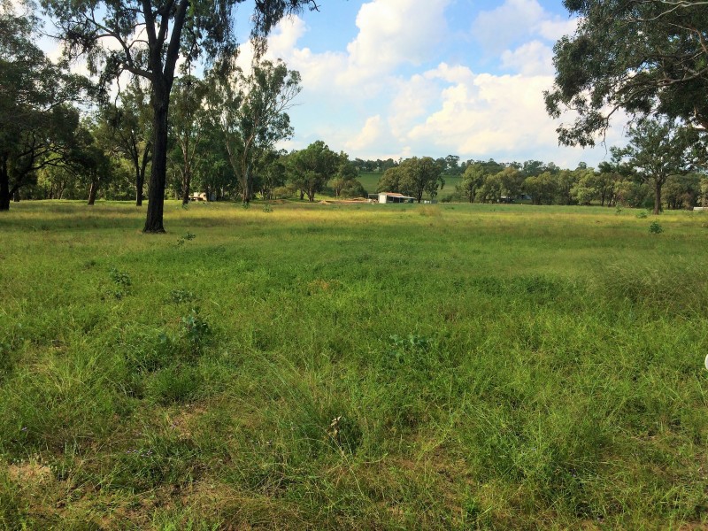 11 HALL ROAD, Merriwa NSW 2329