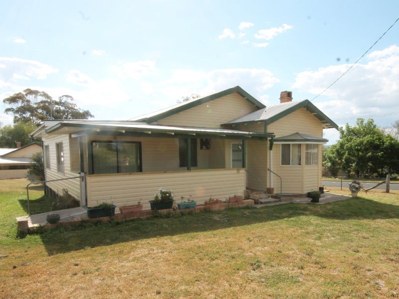 64 Vennacher Street, Merriwa NSW 2329