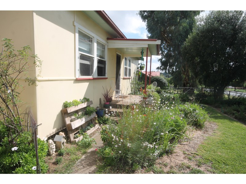 30 BRISBANE STREET, Merriwa NSW 2329