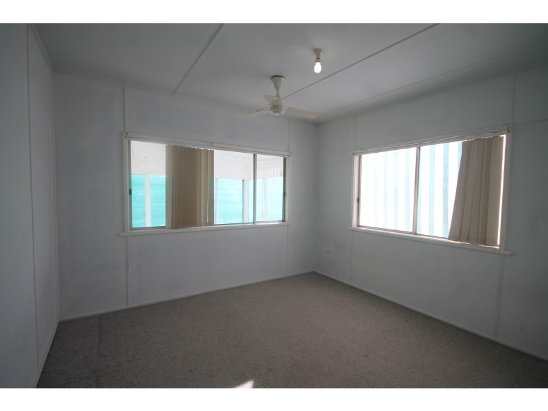 4 FLAGGS ROAD, Merriwa NSW 2329