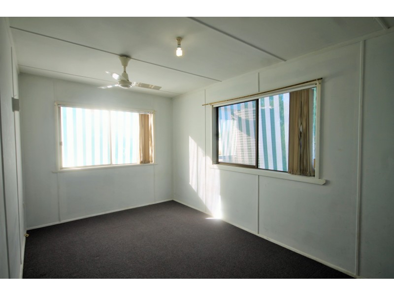 4 FLAGGS ROAD, Merriwa NSW 2329