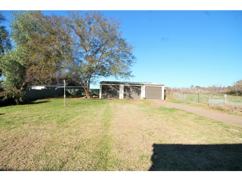 4 FLAGGS ROAD, Merriwa NSW 2329