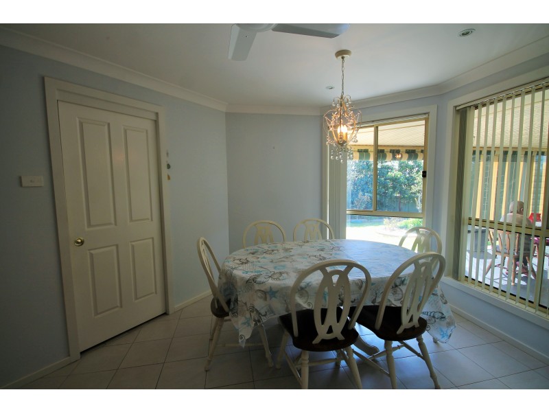 12 Collins Street, Merriwa NSW 2329