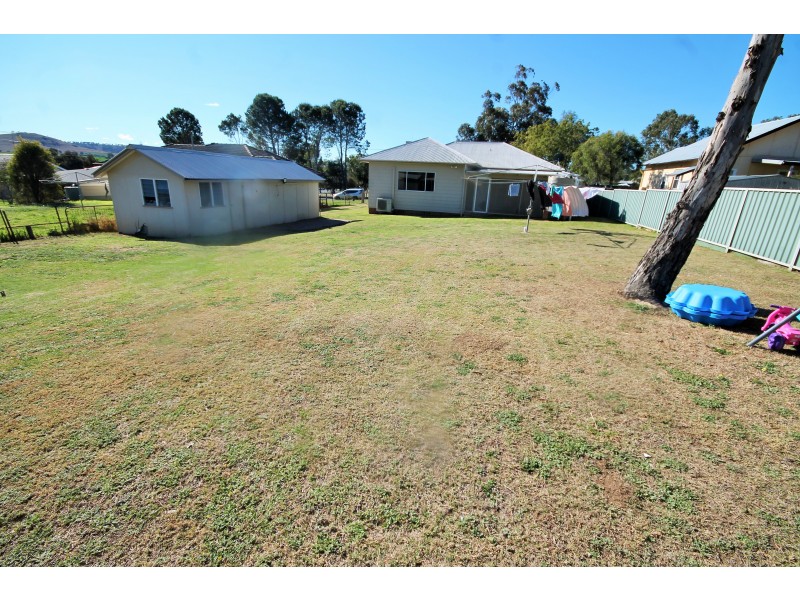 13 CULLINGRAL STREET, Merriwa NSW 2329