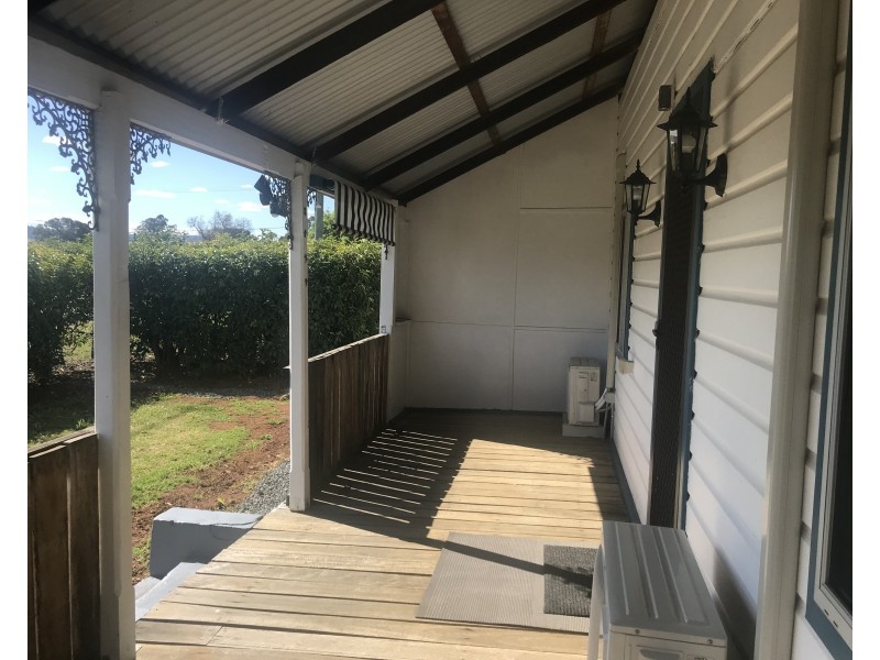 1 MARQUET STREET, Merriwa NSW 2329