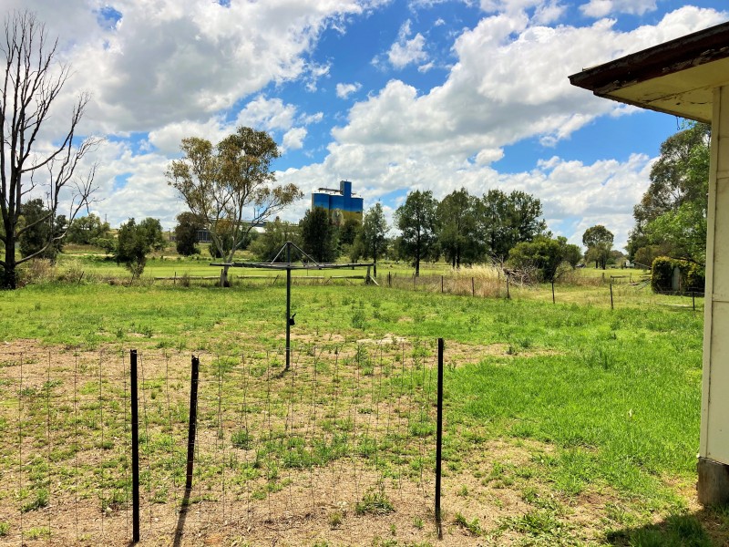 44 KING GEORGE V AVENUE, Merriwa NSW 2329