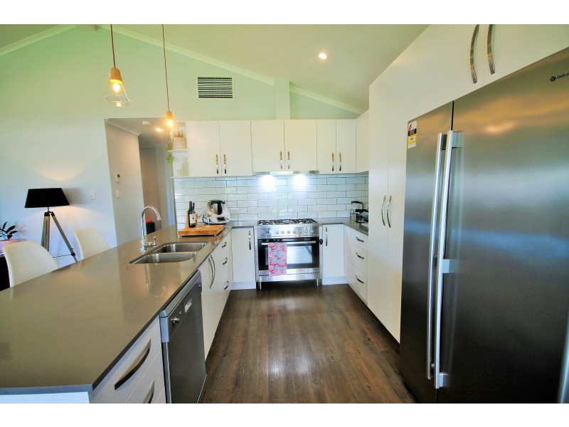 2 John Street, Merriwa NSW 2329