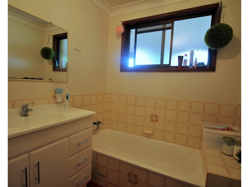 42 William Street, Merriwa NSW 2329