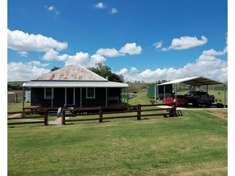 16 LAWLERS LANE, Merriwa NSW 2329