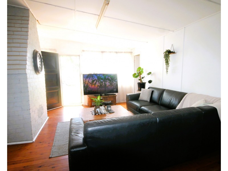 16 LAWLERS LANE, Merriwa NSW 2329