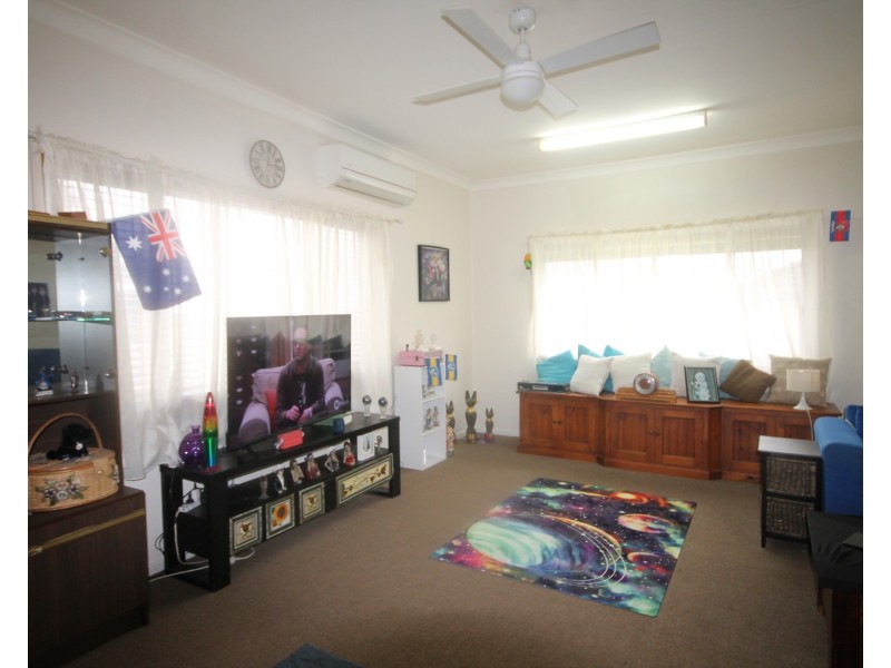 13 CULLINGRAL STREET, Merriwa NSW 2329