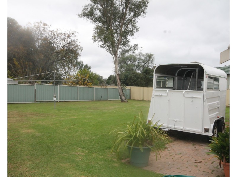 13 CULLINGRAL STREET, Merriwa NSW 2329