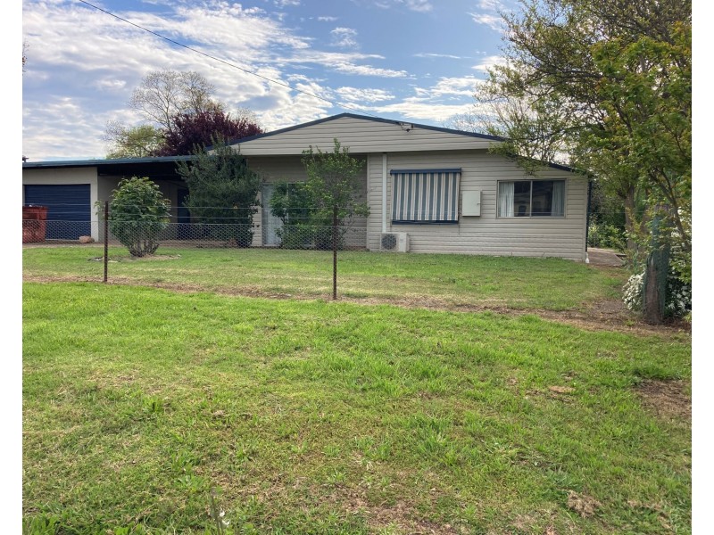 22 Bow Street, Merriwa NSW 2329