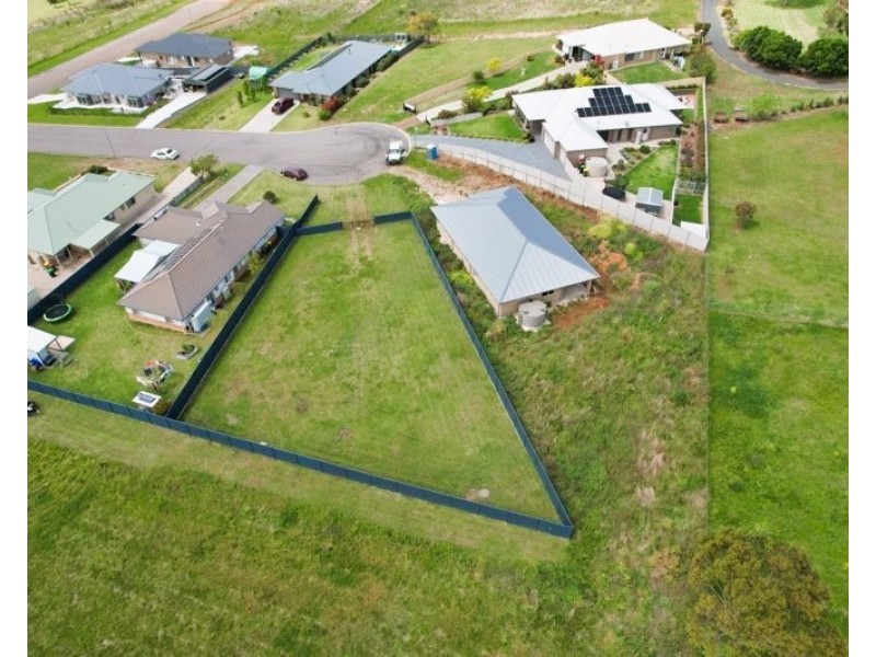 7 Scully Close, Merriwa NSW 2329