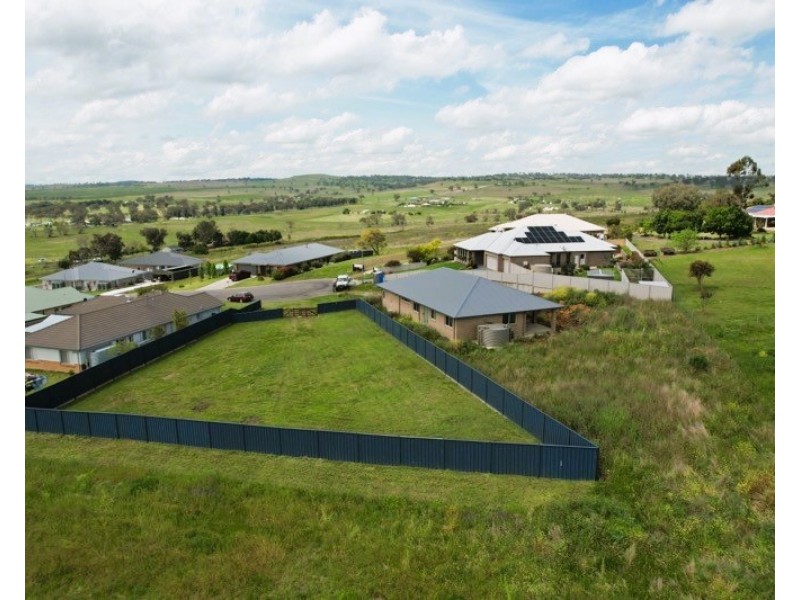 7 Scully Close, Merriwa NSW 2329