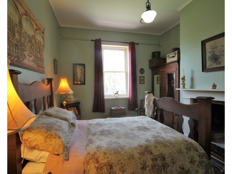 80-82 Bettington Street, Merriwa NSW 2329