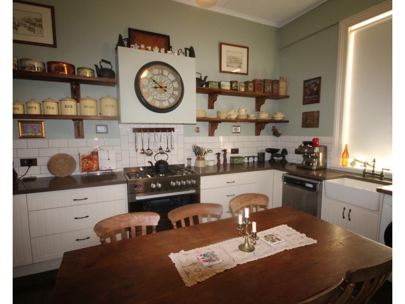 80-82 Bettington Street, Merriwa NSW 2329