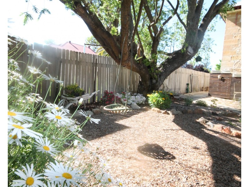 80-82 Bettington Street, Merriwa NSW 2329