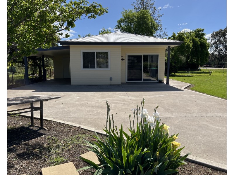 24 Bow Street, Merriwa NSW 2329