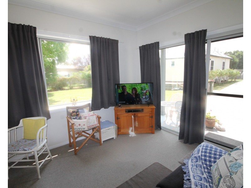 24 Bow Street, Merriwa NSW 2329