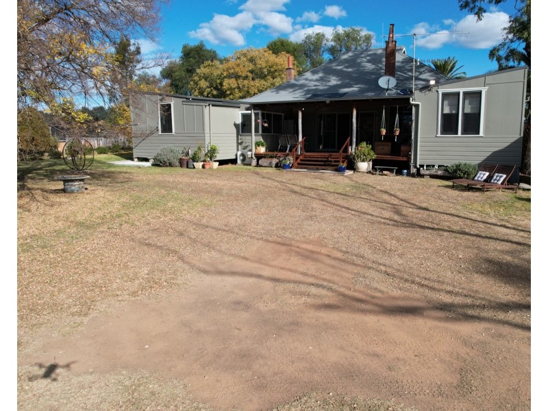 14 King George V Avenue, Merriwa NSW 2329
