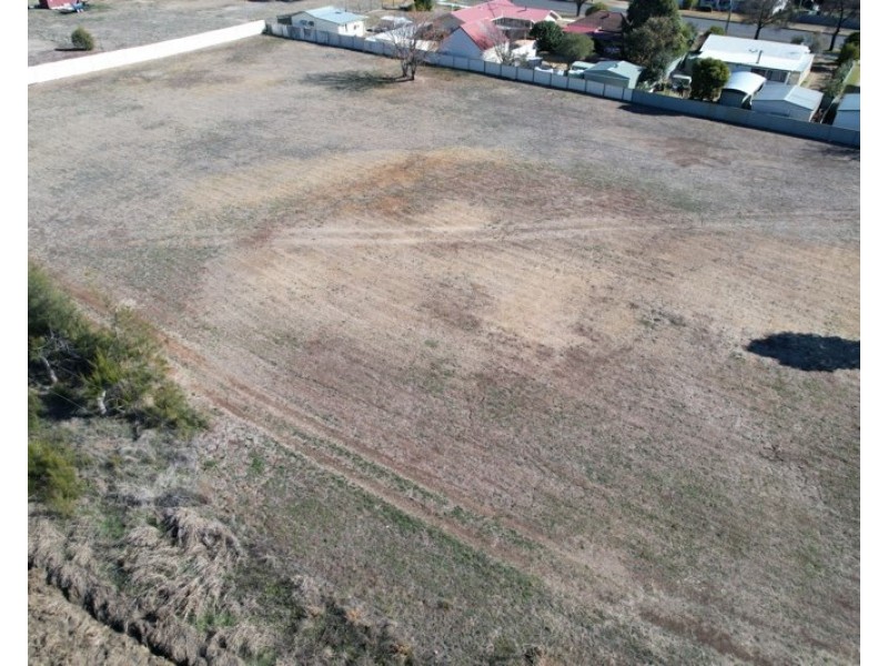 7 BLAXLAND STREET, Merriwa NSW 2329